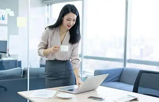 丽栢家具广场 - 首页轮播图3